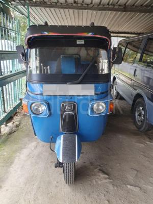 Bajaj Three Wheel 2012