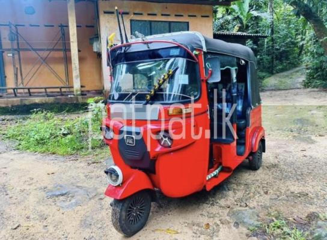 Bajaj 4 stroke 2015 - Used Three wheeler sale in Sri Lanka - patpat.lk