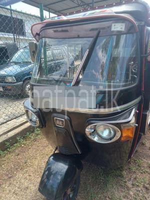 Bajaj Three Wheel 2011