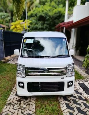 Nissan Clipper 2023 - சான்றளிக்கப்பட்டது வேன் sale in Sri Lanka - patpat.lk