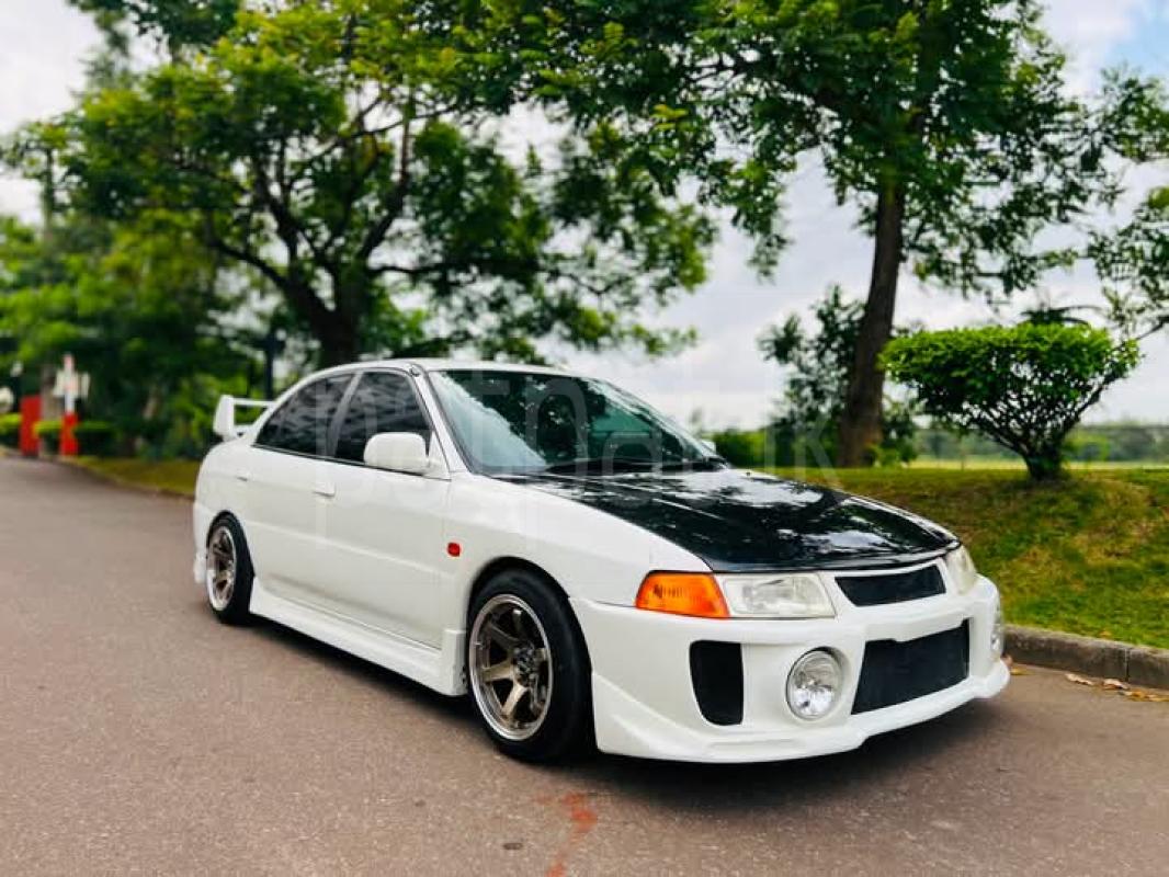 Mitsubishi Lancer 1999 - භාවිතා කරන ලද කාර් sale in Sri Lanka - patpat.lk