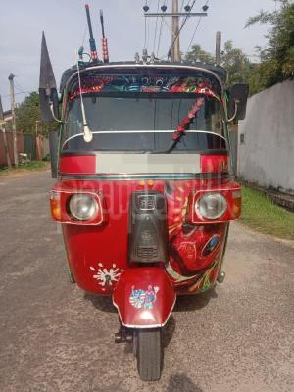 Bajaj 4 stroke 2012 - භාවිතා කරන ලද ත්‍රිරෝද රථය sale in Sri Lanka - patpat.lk