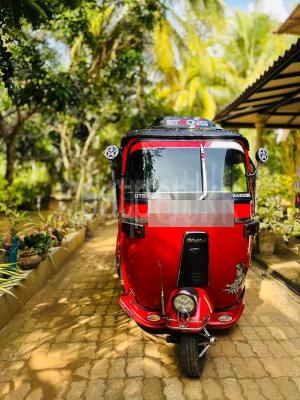 Bajaj 2 stroke 2009 - பயன்படுத்தப்பட்டது முச்சக்கர வண்டி sale in Sri Lanka - patpat.lk