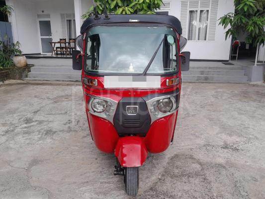 Bajaj 4 stroke 2016 - Used Three wheeler sale in Sri Lanka - patpat.lk