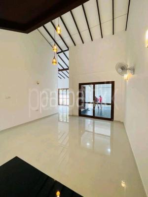 premium-listing-image