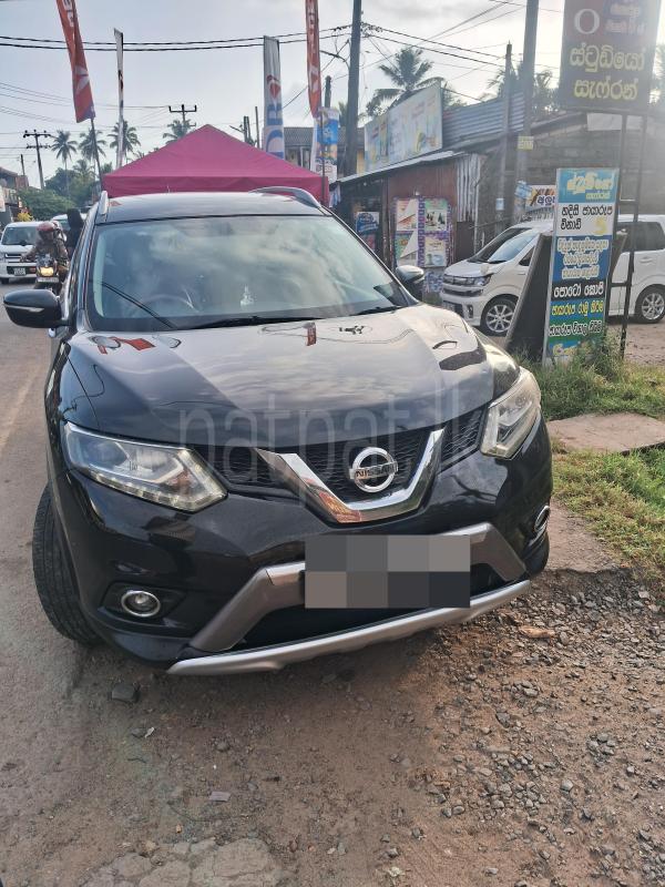 Nissan X Trail 2015 -  SUV sale in Sri Lanka - patpat.lk
