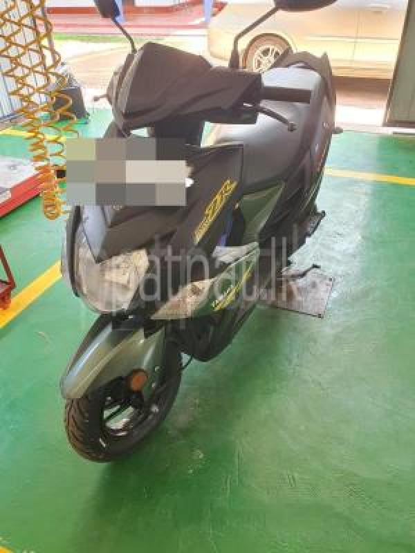 Yamaha Ray ZR 2018 -  Bike sale in Sri Lanka - patpat.lk