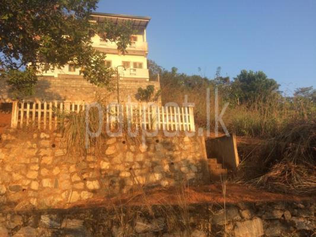 Residential Land for Sale in Gampola