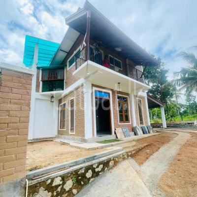 House for Sale in Mawathagama