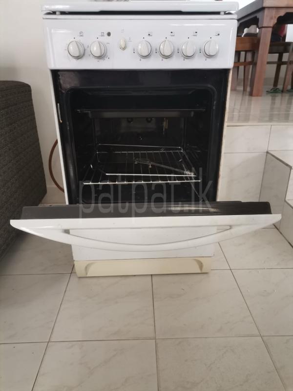 Indesit Cooker with Oven
