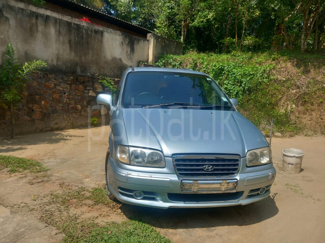 Hyundai Trajet 2000 - Used Car sale in Sri Lanka - patpat.lk