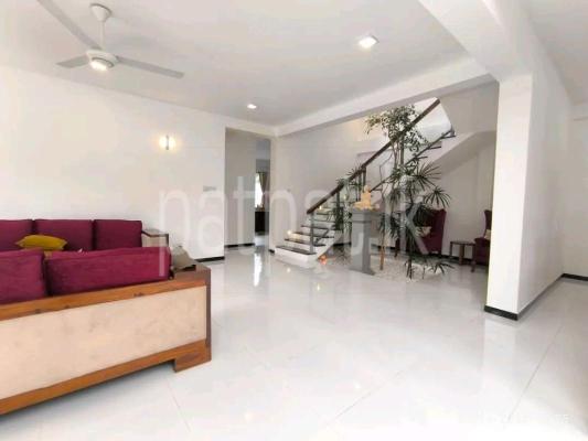 premium-listing-image