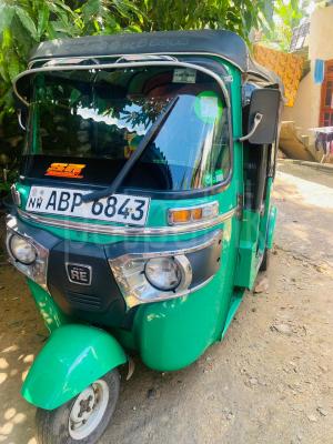 Bajaj 4 stroke 2017 - Used Three wheeler sale in Sri Lanka - patpat.lk