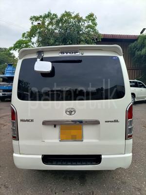 Toyota Hiace 2012