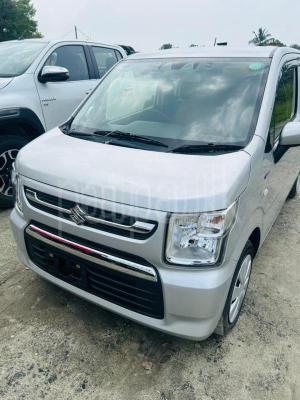 Suzuki Wagon R 2024