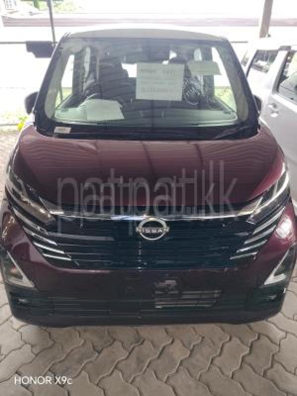 Nissan DAYZ HIGHWAY STAR 2024 -  කාර් sale in Sri Lanka - patpat.lk