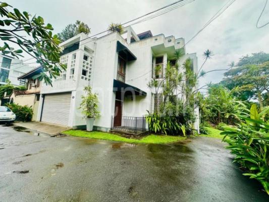 premium-listing-image