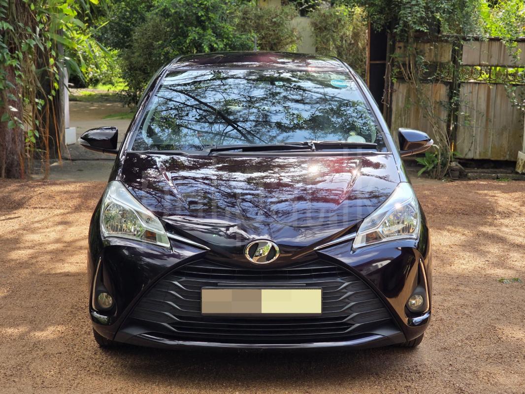 Toyota Vitz 2018 -  Car sale in Sri Lanka - patpat.lk