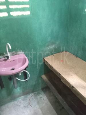 Room for Rent in Minuwangoda