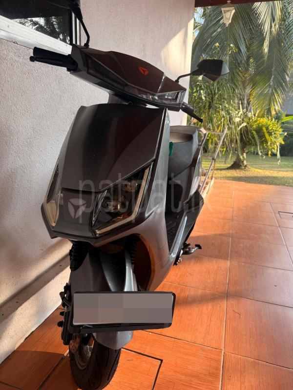 Yadea T5 2025 -  பைக் sale in Sri Lanka - patpat.lk
