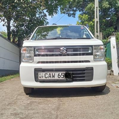 Suzuki Wagon R 2017 - භාවිතා කරන ලද කාර් sale in Sri Lanka - patpat.lk