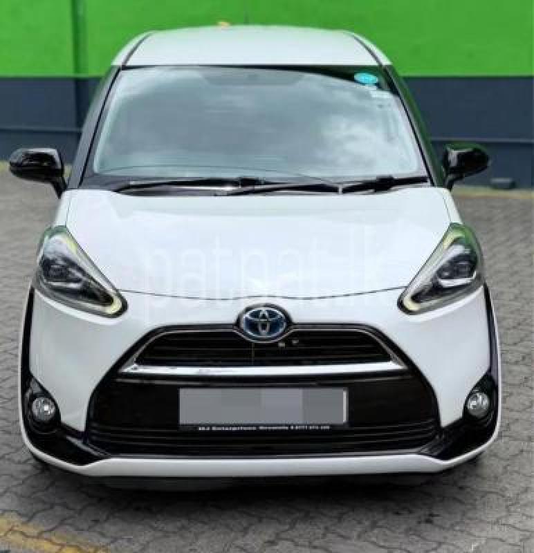Toyota Sienta 2016 - භාවිතා කරන ලද වෑන් රථය sale in Sri Lanka - patpat.lk