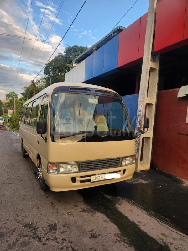 Toyota Coaster 2008 - பயன்படுத்தப்பட்டது பஸ் sale in Sri Lanka - patpat.lk