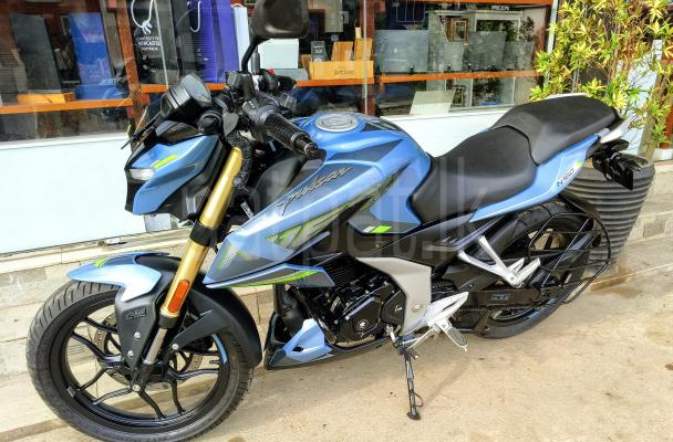 Bajaj Pulsar 2025 - Used Bike sale in Sri Lanka - patpat.lk