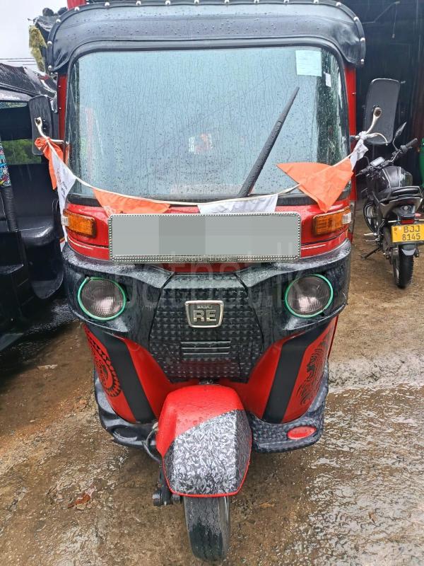 Bajaj Three Wheel 2017 - භාවිතා කරන ලද ත්‍රිරෝද රථය sale in Sri Lanka - patpat.lk
