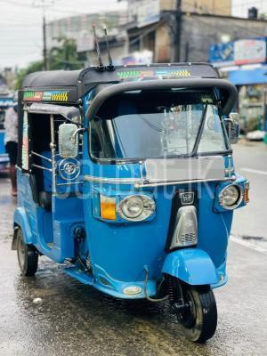 Bajaj Three Wheel 2012