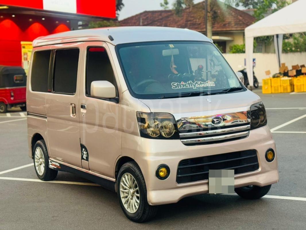 Daihatsu Atrai 2015 - භාවිතා කරන ලද වෑන් රථය sale in Sri Lanka - patpat.lk