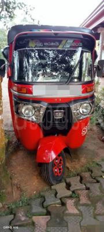 Bajaj 4 stroke 2018 -  ත්‍රිරෝද රථය sale in Sri Lanka - patpat.lk