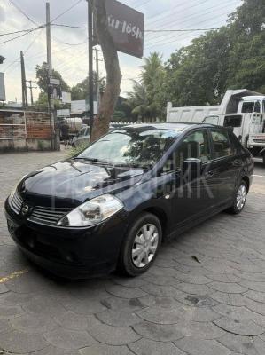Nissan Tiida 2008