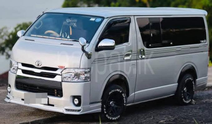 Toyota Hiace 2008 - பயன்படுத்தப்பட்டது வேன் sale in Sri Lanka - patpat.lk