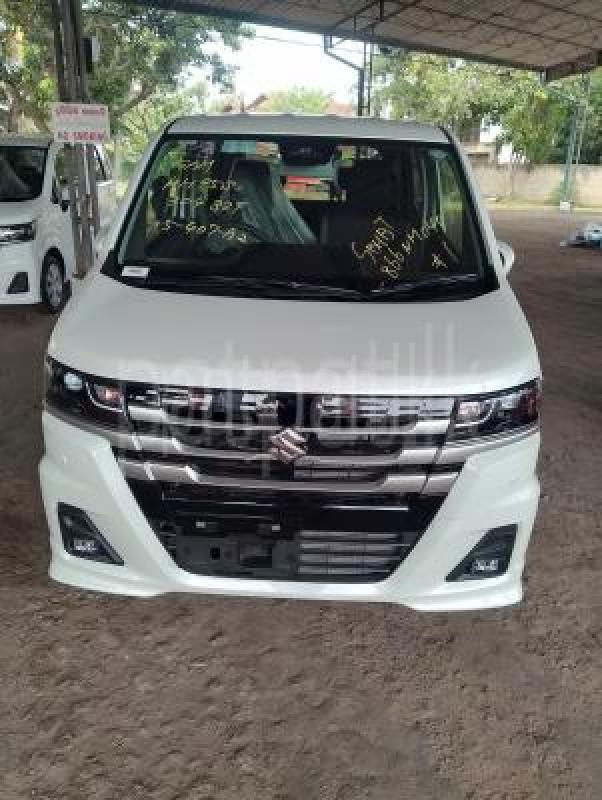 Suzuki Wagon R 2026 -  කාර් sale in Sri Lanka - patpat.lk
