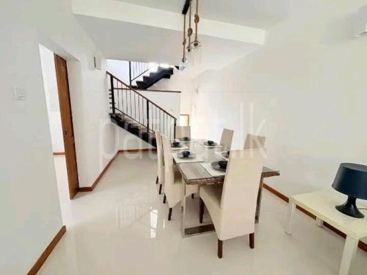 House for Sale in Pelawatta