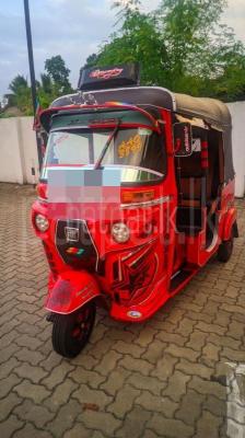 Bajaj Three Wheel 2016 - பயன்படுத்தப்பட்டது முச்சக்கர வண்டி sale in Sri Lanka - patpat.lk