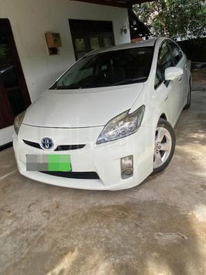 Toyota Prius 2011 - பயன்படுத்தப்பட்டது கார் sale in Sri Lanka - patpat.lk
