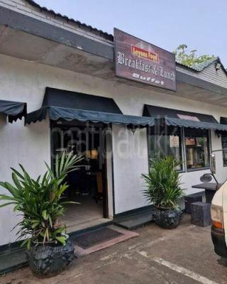 Restaurant for Sale in Hanwella