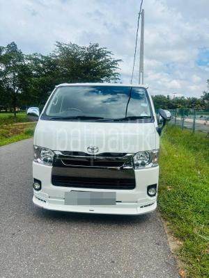 Toyota Hiace 2018