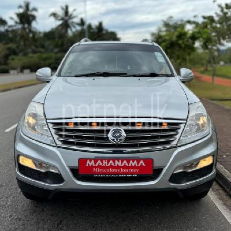Micro SSANG YONG 2015 -  SUV රථය sale in Sri Lanka - patpat.lk