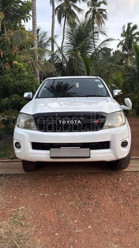 Toyota Hilux 2010 -  භාණ්ඩ ප්‍රවාහන sale in Sri Lanka - patpat.lk