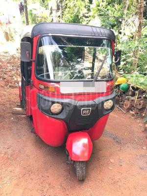 Bajaj Three Wheel 2015 - Used Three wheeler sale in Sri Lanka - patpat.lk