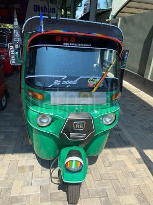 Bajaj Three Wheel 2015 - Used Three wheeler sale in Sri Lanka - patpat.lk