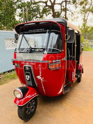 Bajaj Three Wheel 2006
