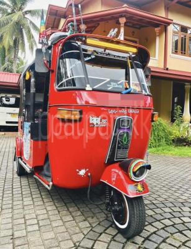 Bajaj 2 stroke 2006 - Used Three wheeler sale in Sri Lanka - patpat.lk
