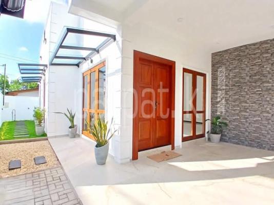 premium-listing-image