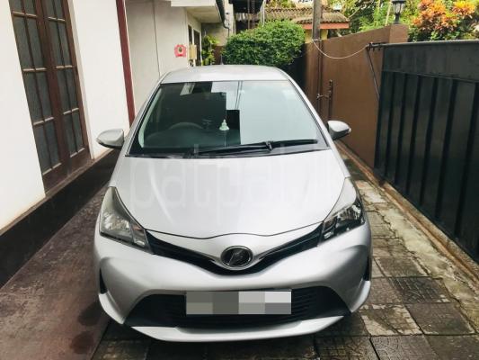 Toyota Vitz 2016