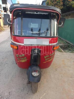 Bajaj Three Wheel 2000 - பயன்படுத்தப்பட்டது முச்சக்கர வண்டி sale in Sri Lanka - patpat.lk