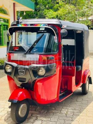 Bajaj Three Wheel 2014 - භාවිතා කරන ලද ත්‍රිරෝද රථය sale in Sri Lanka - patpat.lk